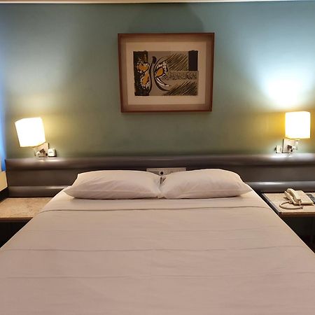 Alta Reggia Plaza Hotel Curitiba Exterior photo