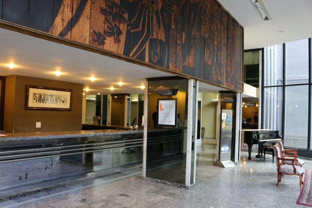 Alta Reggia Plaza Hotel Curitiba Exterior photo